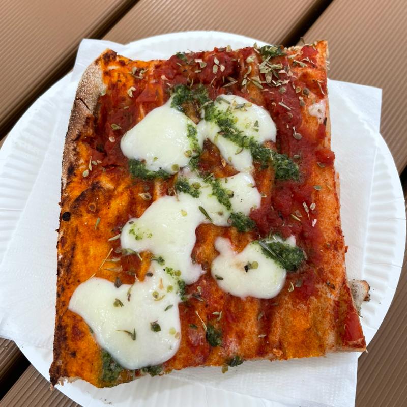 レジーナ(イタリア・バチカンパビリオン)