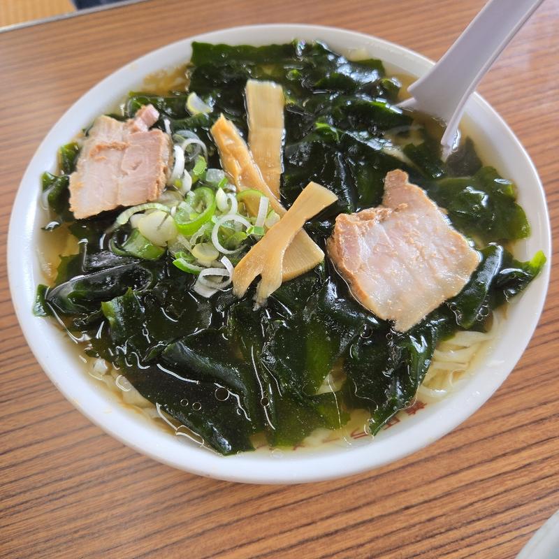 わかめラーメン(ラーメン まるしま)