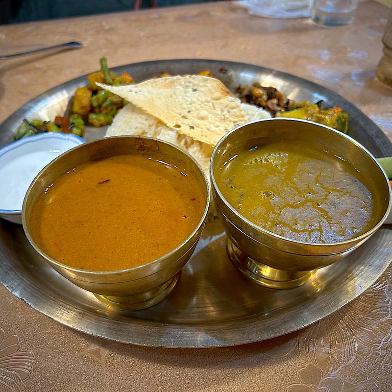 マトンカレー＆ダルカレー(THALI INDIAN NEPALI RESTURANT (タリー))