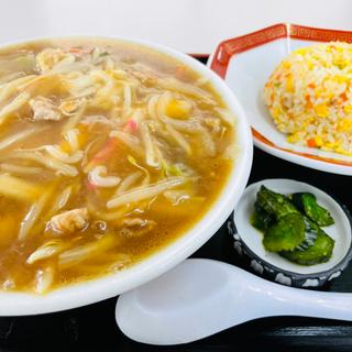サンマーメン+半チャーハン