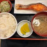 焼き鮭定食(もみじ)