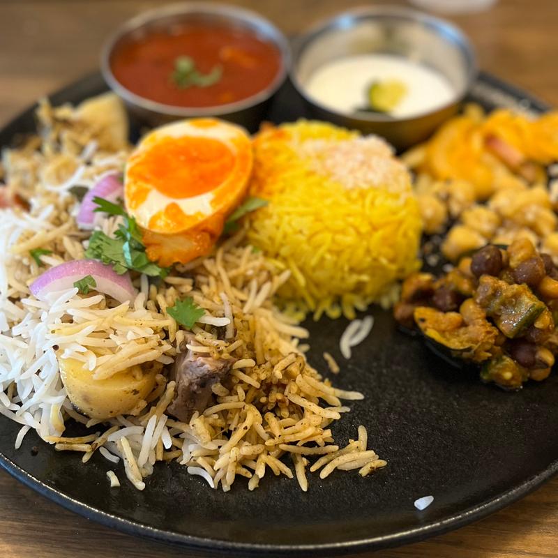 カレービリヤニ定食(カレーとビリヤニとお酒たびる)