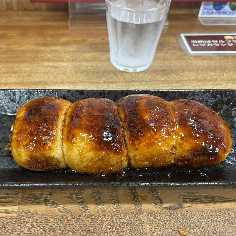 焼きまんじゅう(二代目焼きまんじゅう だるま本店)