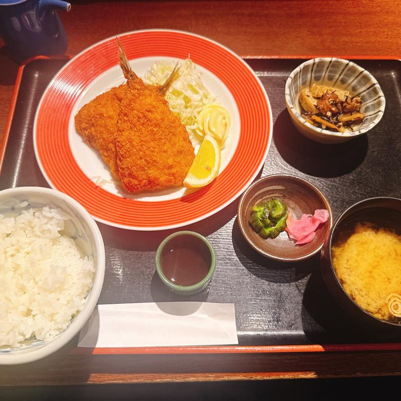 アジフライ定食(しあわせ港)