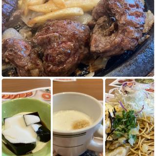 ステーキ屋さんの炭焼きカルビランチ