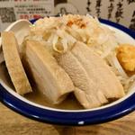 G麺 肉増し