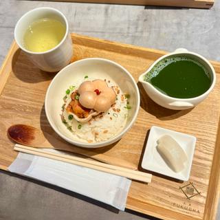 「燻製鮭漬け」と「柚子燻製茶」