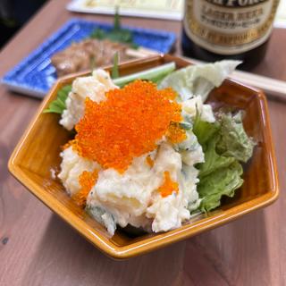 ポテサラとびっこのせ(AZUKIYA離れ［激安スタンド］)