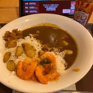 にんにくぷりぷりエビのビスクソースカレー