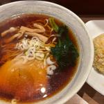 ラーメン半チャーハンセット(中華ラーメン うえだ)