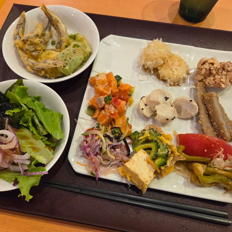 ランチビュッフェ(温泉入浴セット)(自然食ブッフェレストラン姫蛍)