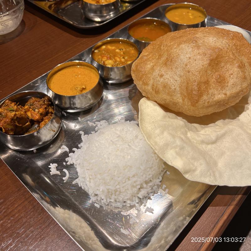 南インドミールス(Rusi Indo Biryani Jinbocho ルシ インドビリヤニ 神保町店)