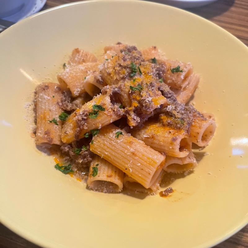 今帰仁・小那覇和牛のボロネーゼのリガトーニ(ＳＯＩＬ （ソイル）)