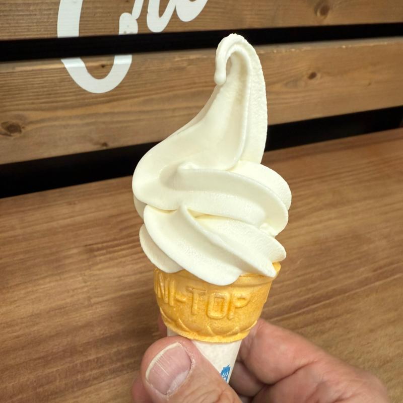 ソフトクリーム(ベンベンカフェ)