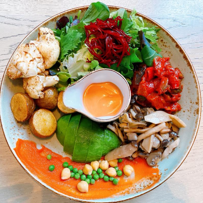 サラダボウル(SALONE VENDREDI)