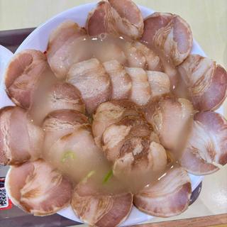 肉マシマシラーメン 肉マシマシマシマシ追加