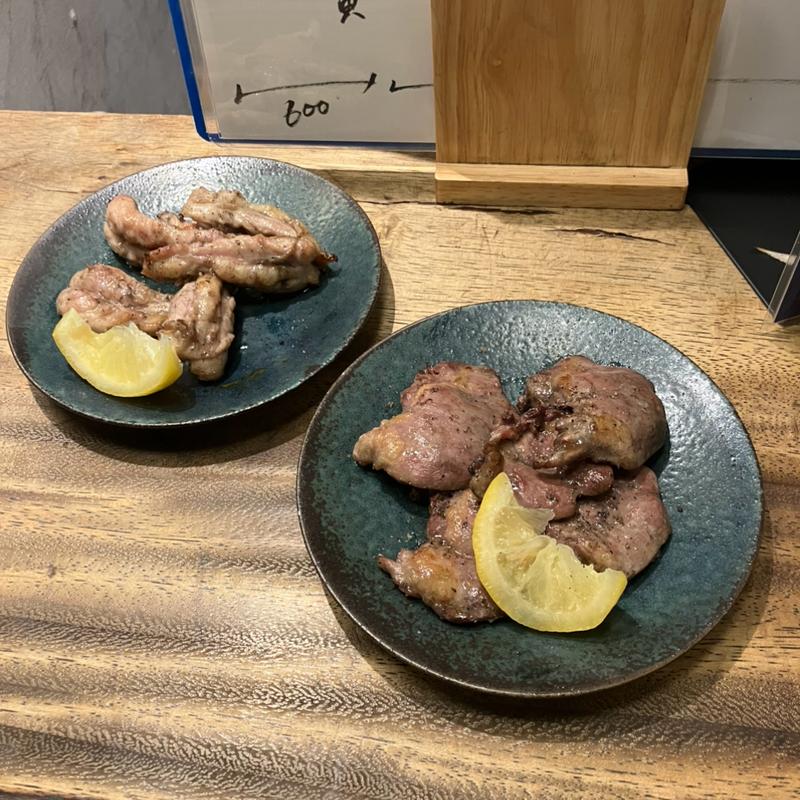 焼鳥おまかせ三種(焼鳥と釜めし くちぶね)