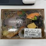 魚屋の海 苔 弁 当 （ 鮭 ）