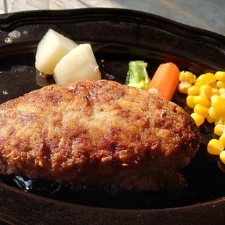 あらびきステーキハンバーグセット