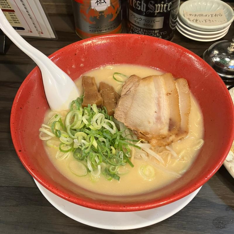 濃厚こってりラーメンチャーシュー2枚(西松家 梅田店 )
