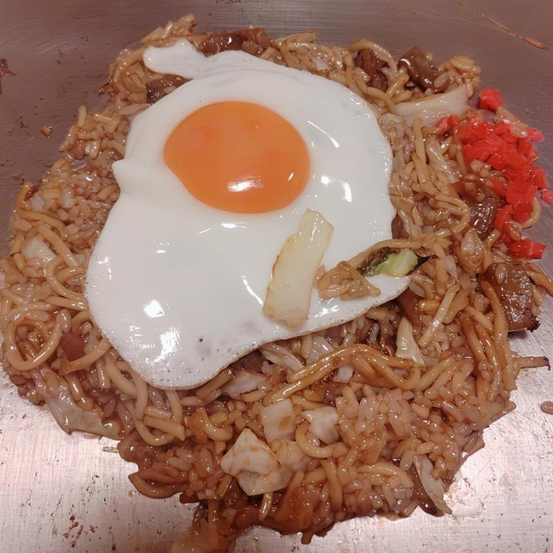 そばめし(お好み焼き 閃屋(せんや))