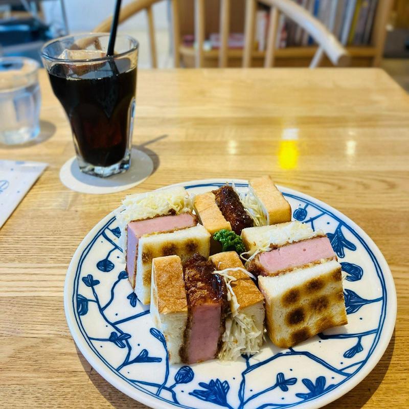 ハムカツサンド アイスコーヒー(ペリカンカフェ)