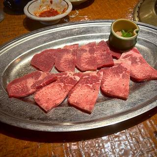 牛タン(黒タン)