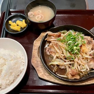豚スタミナ焼肉定食