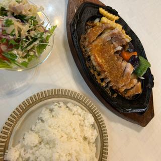 ポークソテー(にんにく焼き)