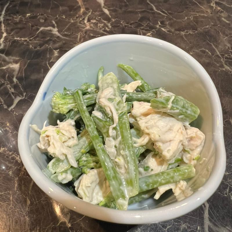 茎ブロッコリーとささみワサマヨサラダ(菜菜 )