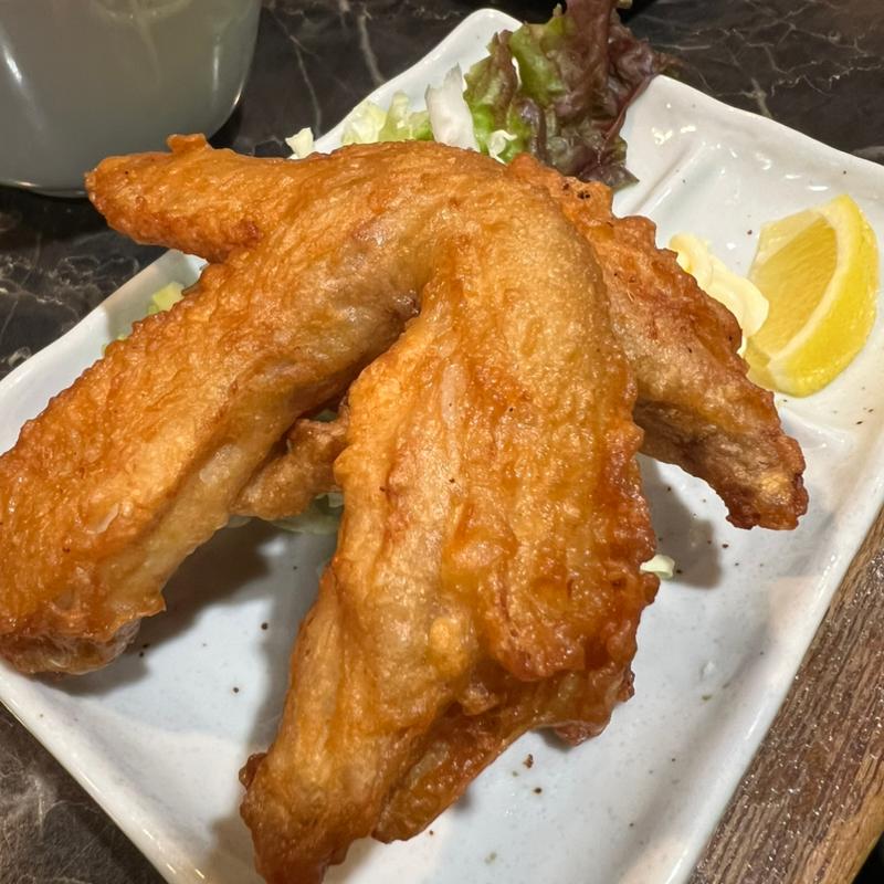 手羽先の唐揚げ(菜菜 )