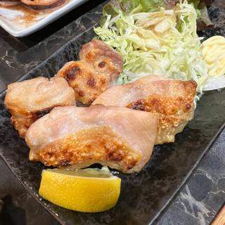 鶏もも塩焼き