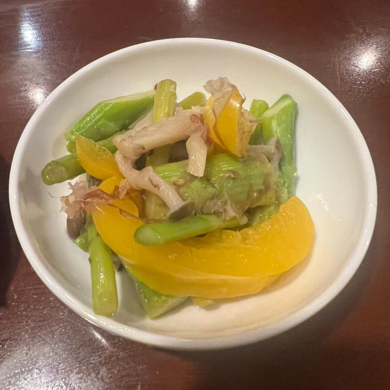 アスパラとパプリカの和え物(菜菜 )