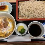 すき焼き重セット(もりそば)