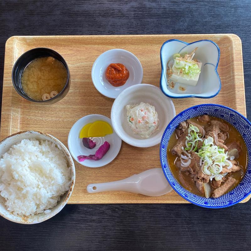 もつ煮定食(ドライブイン 七兵衛)