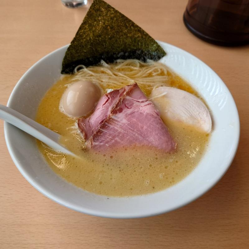 鶏白湯真鯛そば(麺処ろくめい)