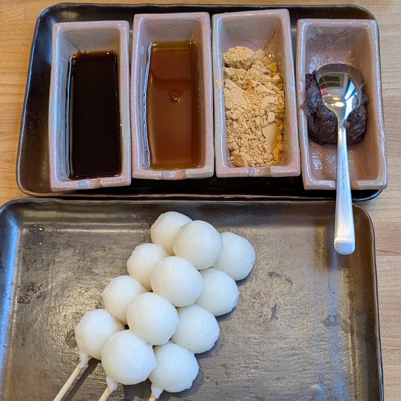 だんご三昧(コメダ和喫茶おかげ庵 川崎駅西口店)