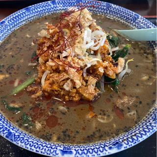 黒胡麻担々麺