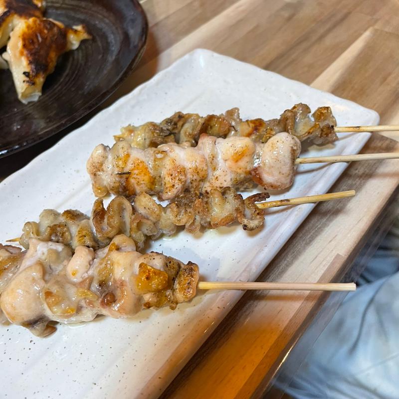 ふりそで串＋皮串(播州ラーメンかんばし尾上店)