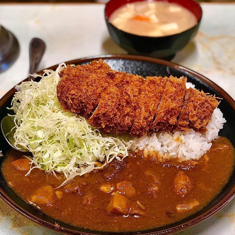 とんかつカレー(まるやま)