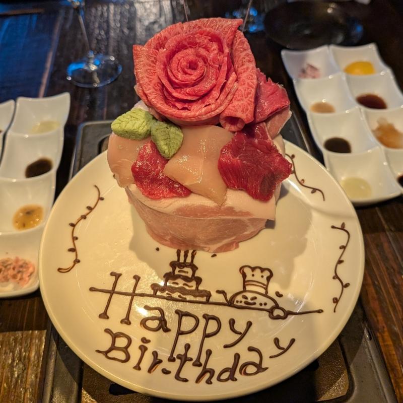 肉ケーキ(ニクアザブ 新橋店)