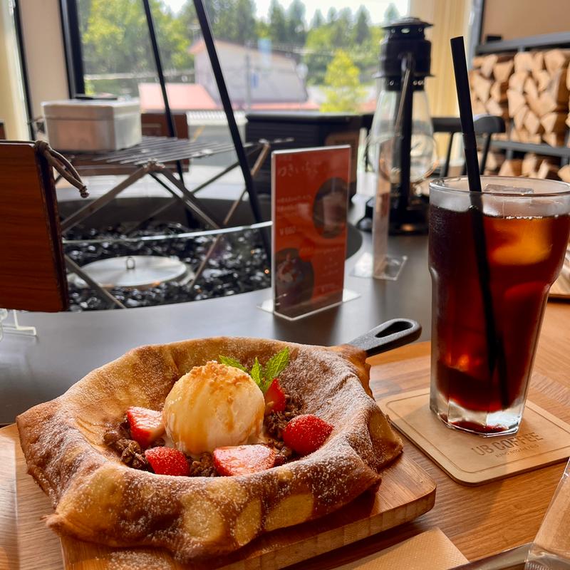 クレイビー　ストロベリーキャラメル(UB COFFEE)