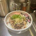 チャーシュー丼