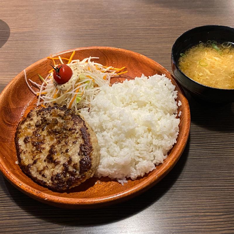 レギュラーバーグディッシュランチ(味噌汁付)(びっくりドンキー 堺美原店)