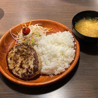 レギュラーバーグディッシュランチ(味噌汁付)