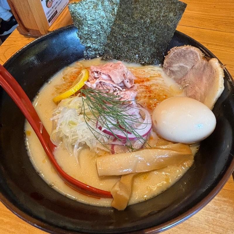 特製オマール海老の冷しそば(焼きあご塩らー麺 たかはし 歌舞伎町店)