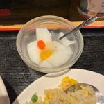 ワンタン麺と半チャーハン(香蘭モアーズ店)