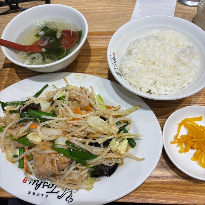 野菜炒め定食(れんげ食堂Toshu 向ケ丘遊園店)