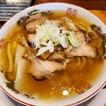 兎琉猫肉中華そば