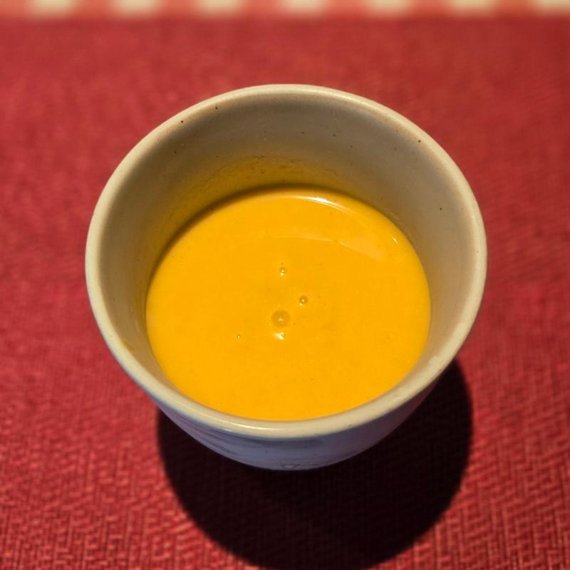 野菜の冷製スープ(洋食ビストロAWANO)